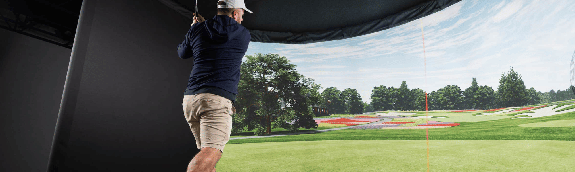 How to Choose Your Golf Simulator Screen Size & Enclosure (2026)